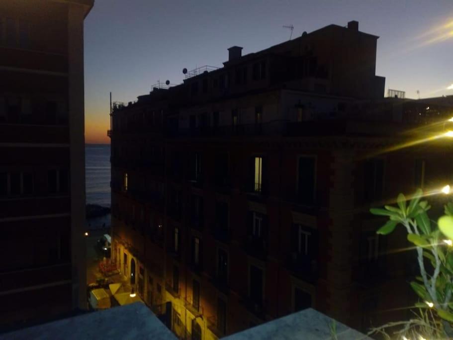 شقة Amazing Roof In The Heart Of Naples! المظهر الخارجي الصورة